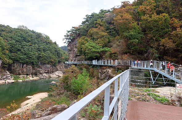 계곡 전경(5)